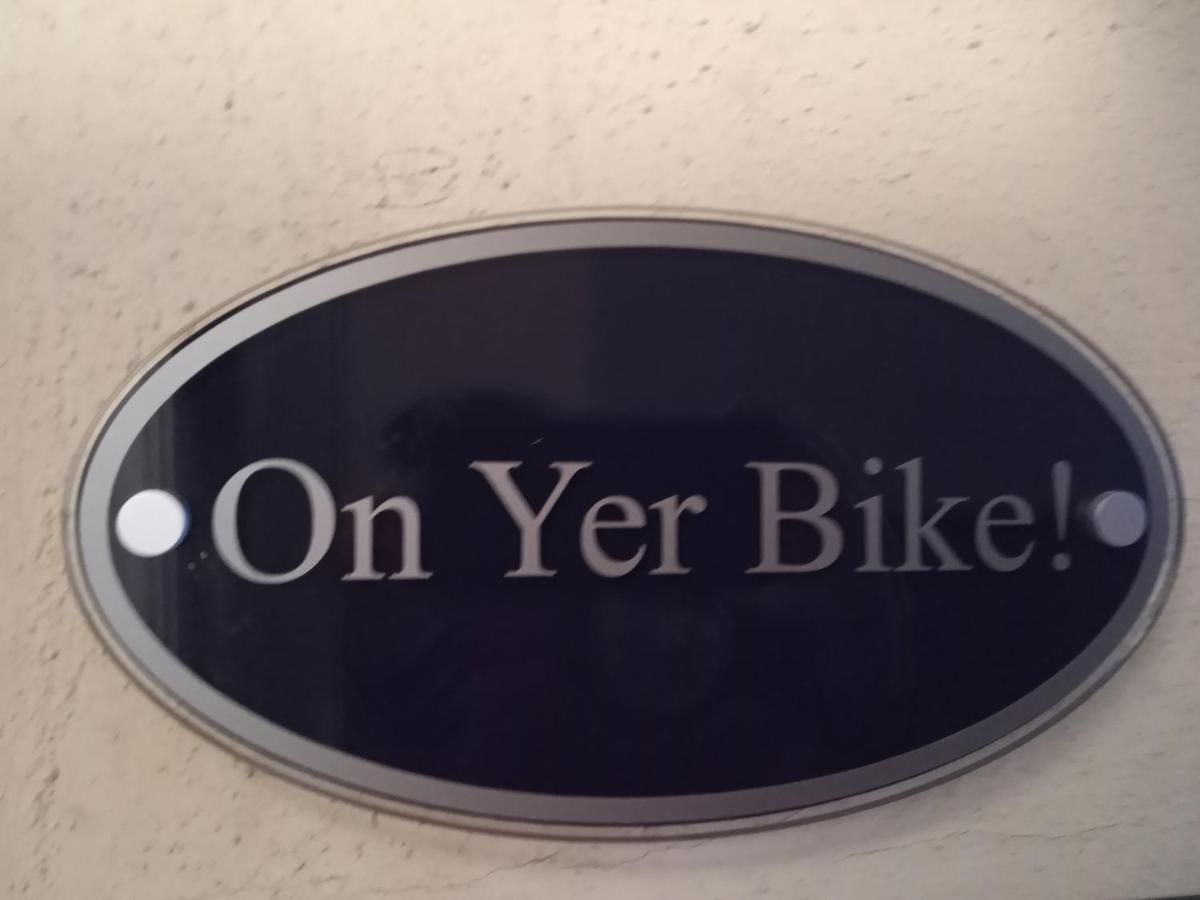 On Yer Bike & Gone Fishin Villa มิลล์พอร์ต ภายนอก รูปภาพ